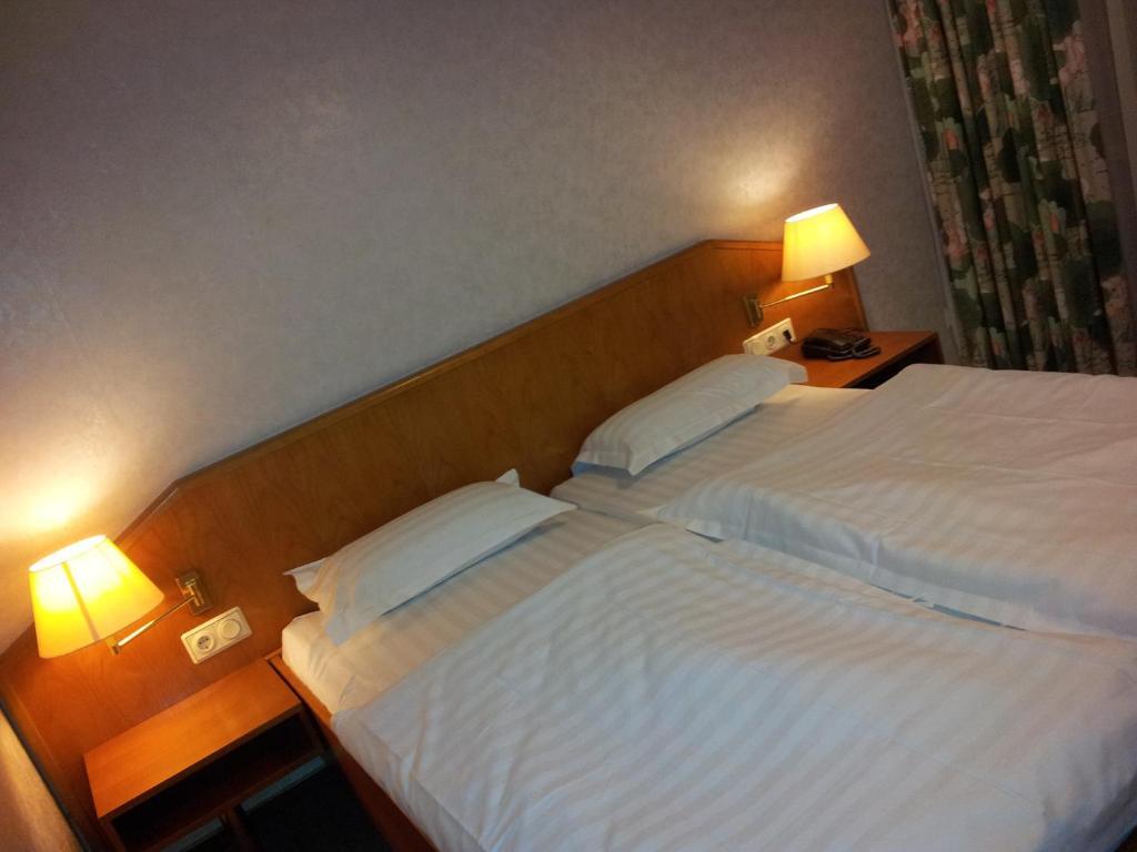 Neues Landhotel Vogelsberg Romrod Zimmer foto